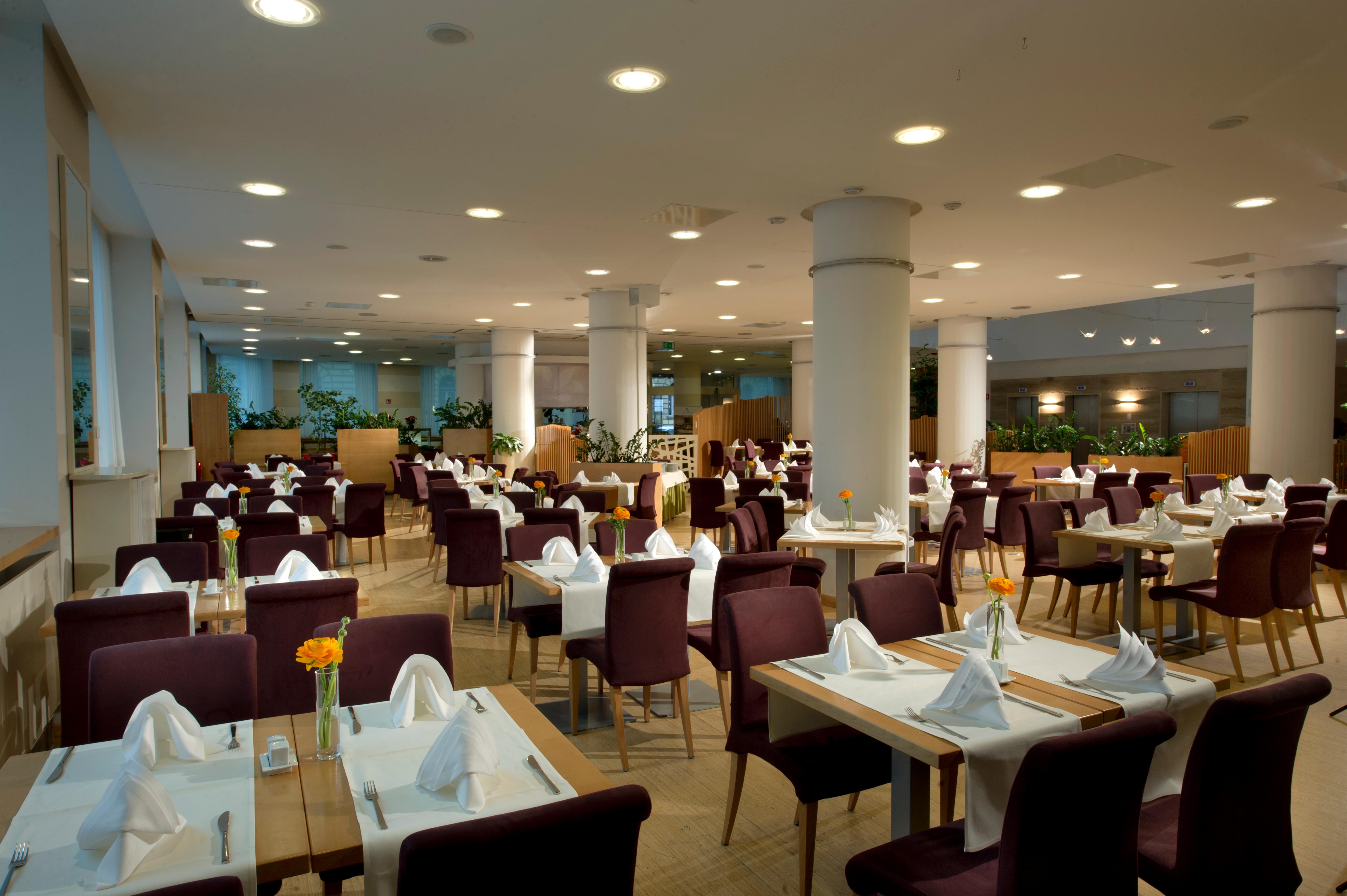 City Hotel Liubliana Restaurante foto